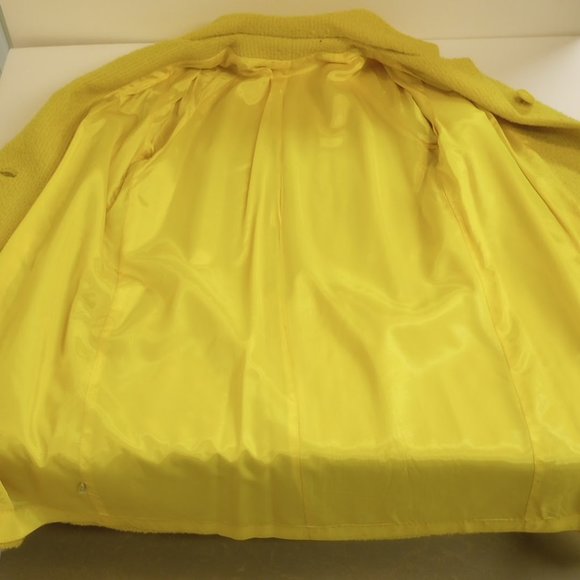 Vintage Yellow Wool Coat, Size 8-10 - Picture 5 of 9